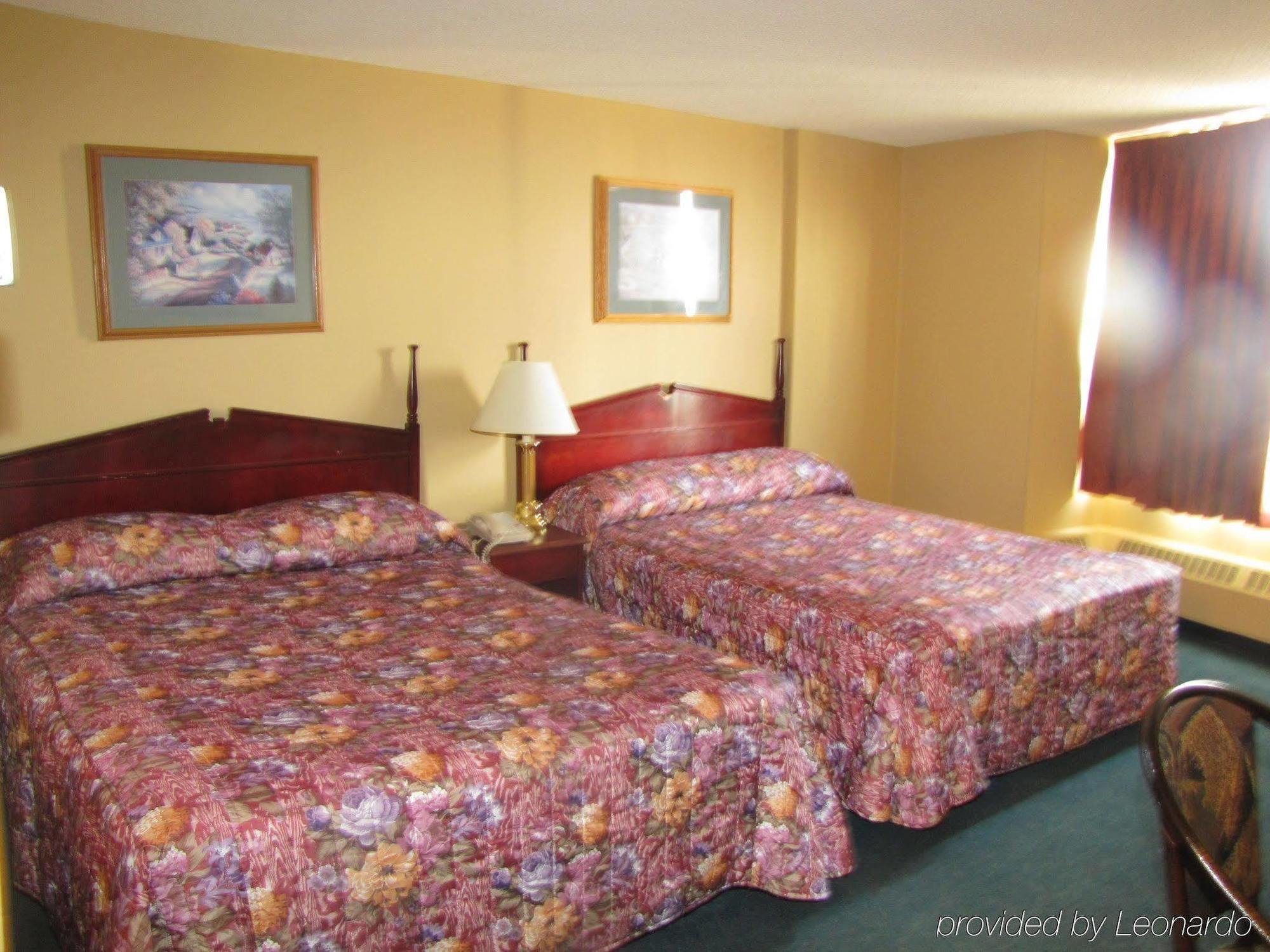 Coliseum Inn Edmonton Phòng bức ảnh